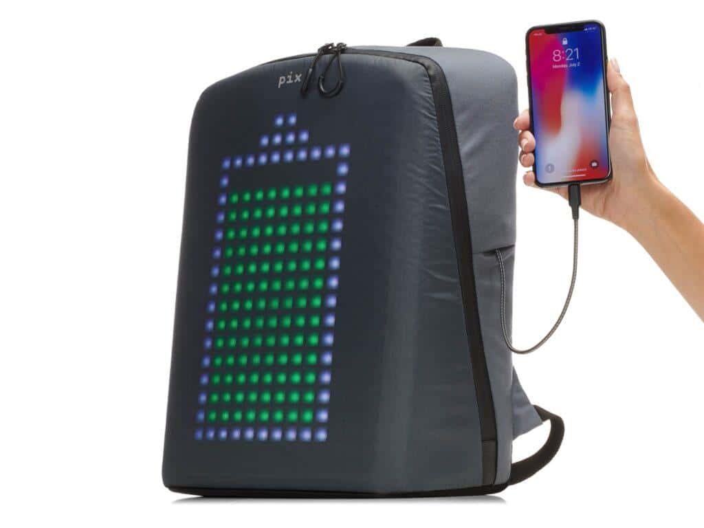 Преимущества и недостатки моделей 🌞 рюкзаков с LED экраном